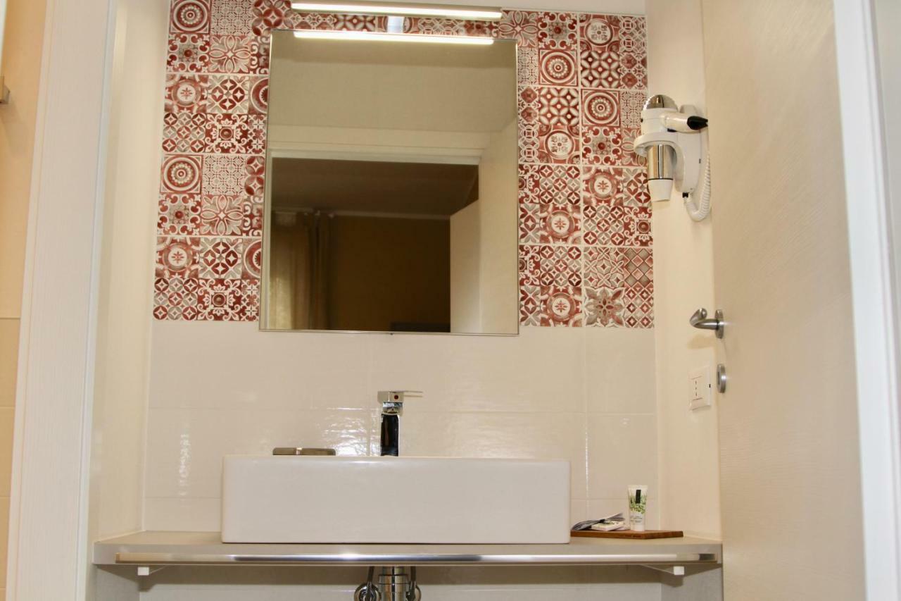 Olivier House Hotel Верона Екстериор снимка